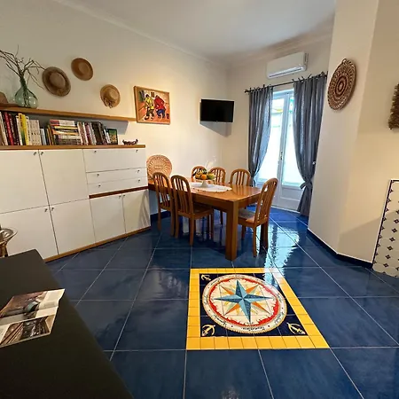 Pompei Blu Sant'auri בית נופש *