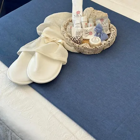 Pompei Blu Sant'auri סקפאטי